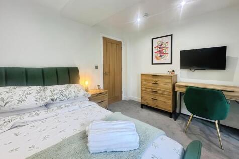 76e8bef4-WhatsApp...