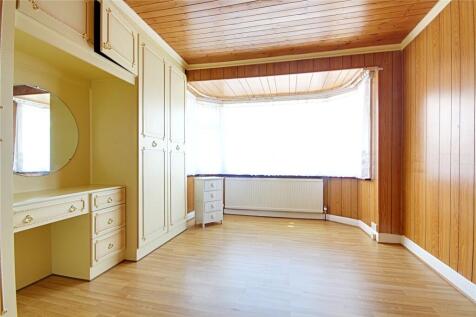 Longfield Avenue, Enfield, EN3 photo 5