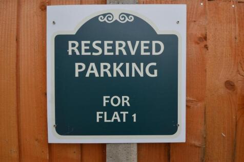 Parking.jpg