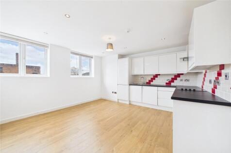 Kitchen/Living Area