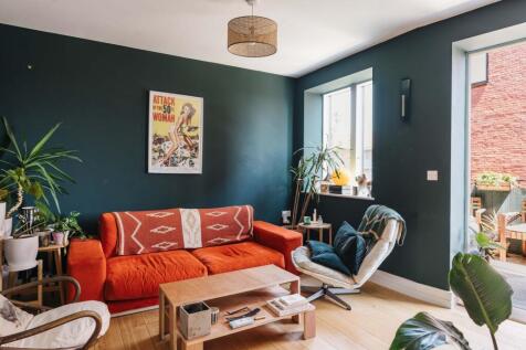 Taylor Court, E9