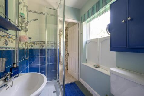 Jack &amp; Jill En-Suite