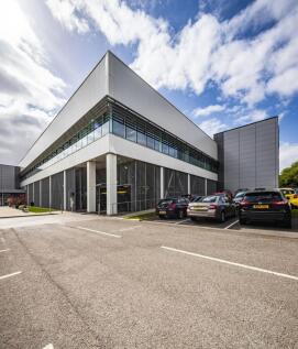100 white rose  business centre 2018_05_10 by mcfadePano2 V2.jpg