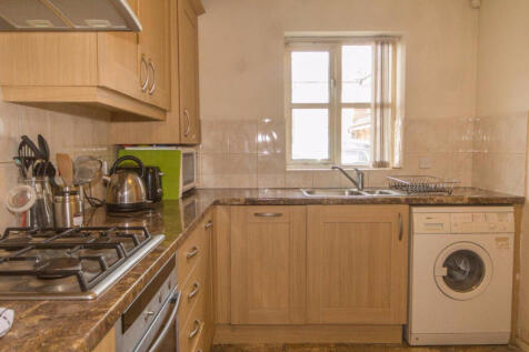 Fallow Court, Argyle Way, SE16 photo 5