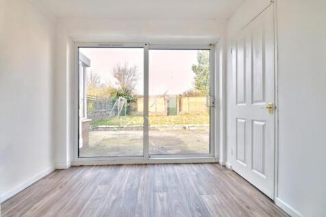 Branscombe Close, Frinton on Sea photo 4