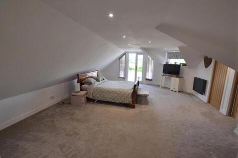 Leicester Road (20).JPG