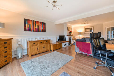 1380490306917599f509b1arw1