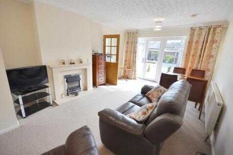 Lounge / Dining Room