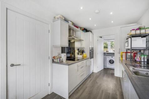 25 Dean Close (Weston)-16