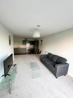 Lounge / Kitchen