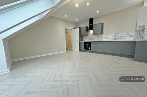 Kitchen/ Lounge