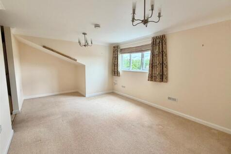 Living Room.jpg