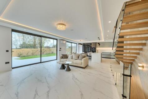 Davidson Frost-Wellings, DFW, Brockley Hill, Stanm