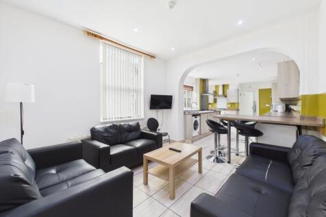 Open Plan Living/Kitchen