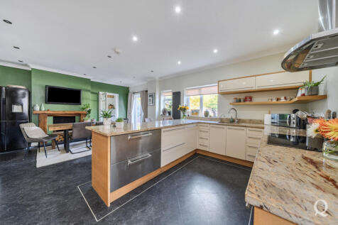 134fc679-557c-4f7...