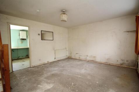 living room 2 .JPG