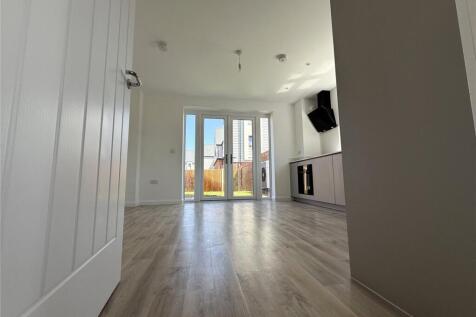 Joseph Ward Close, Chelmsford, Essex, CM1 photo 3