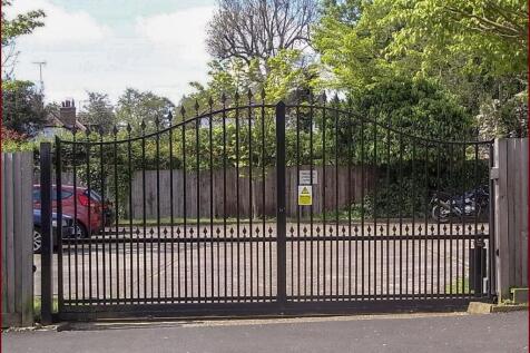 Windermere House, 9a Warwick Road, Barnet, Herts, EN5 photo 5