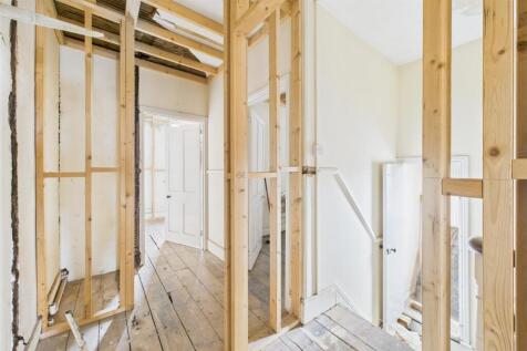 15 Eastover, Bridgwater, Somerset TA6 5AG | Freeho