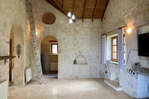 Traditional Stone 3 Bedroom Villa Nestled in Mountain and Nature in Baspinar,Lapta Image 9999 11