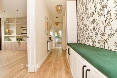 Click to visit Rightmove listing