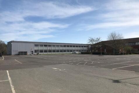 PHOTO 2  Penns Place Petersfield  exterior.jpg