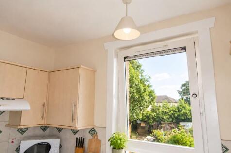 Stenhouse Avenue, Stenhouse, Edinburgh, EH11 photo 5