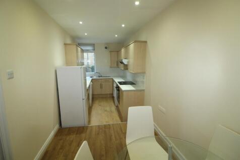  Lodge Cottage, Greenhill Lane, Leeds photo 4