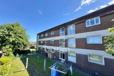 Greenlaw Drive, Paisley commmunal garden