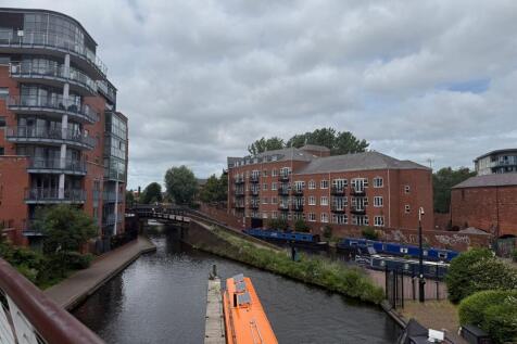 Surrounding canals