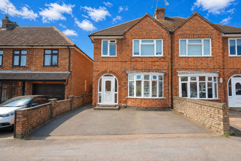 Leicester, LE7 - property photo
