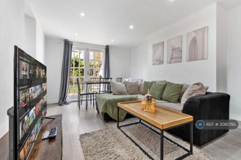 Tremadoc Road, London, SW4 photo 3