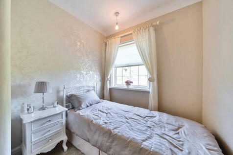 1300365-9-68374a1...