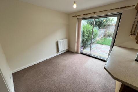 Dovetons Drive, Williton, Taunton, TA4 photo 4