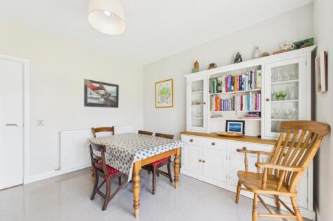 CAM03481G0-PR0111-STILL013