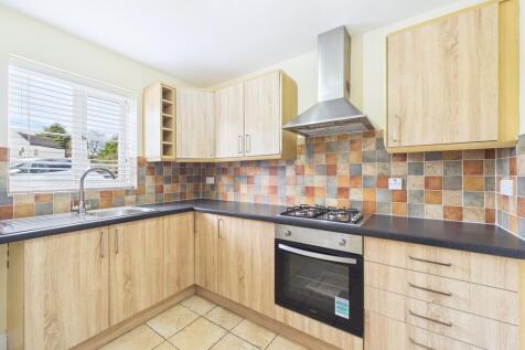 CAM01909G0-PR0475-STILL003