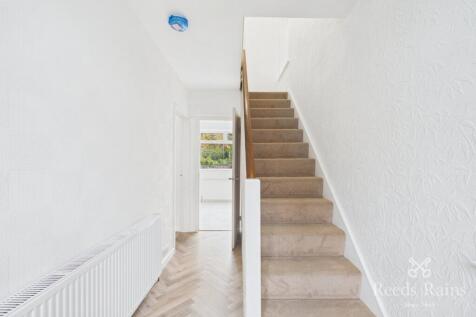 Lodge Lane, Hyde, Greater Manchester, SK14 photo 3
