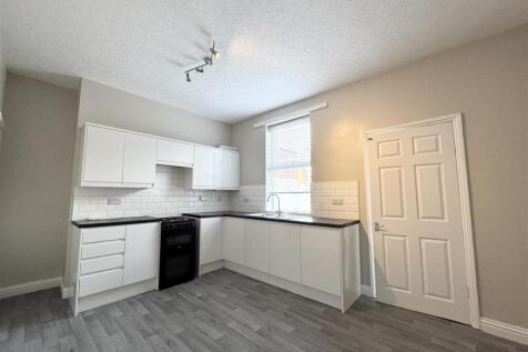 Cartmell Terrace, Darlington photo 3
