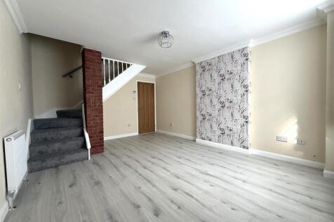 Pasture Close, Worksop photo 5