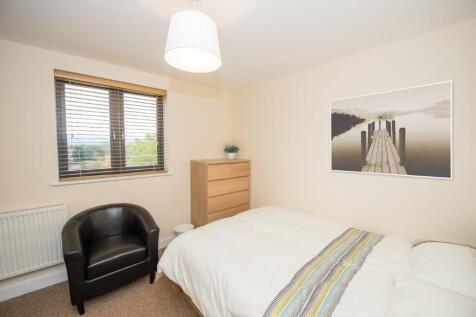 Oldfield Crescent, Cheltenham, Gloucestershire, GL51 photo 4