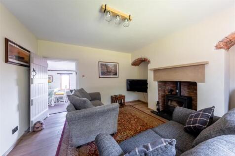 1 Fountain Cottages-009.JPG