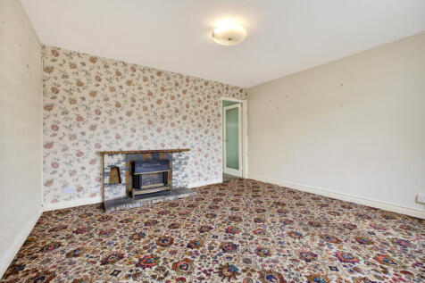 Living Room (2)
