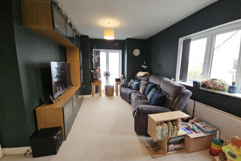 02. Living Room