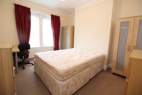 Five Bed Student House - £105 pppw plus bills, Tenth Avenue, Heaton photo 5