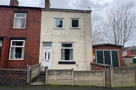 3 bed terraced house for sale Bridgewater Street,