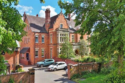 14 The Grange Mews Leamington Spa-1-2.jpg