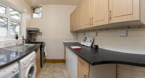 3-bed house on Paget Street, Loughborough, £1,105/mo