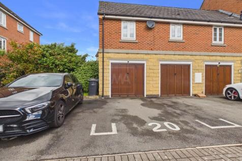 Garage/Parking