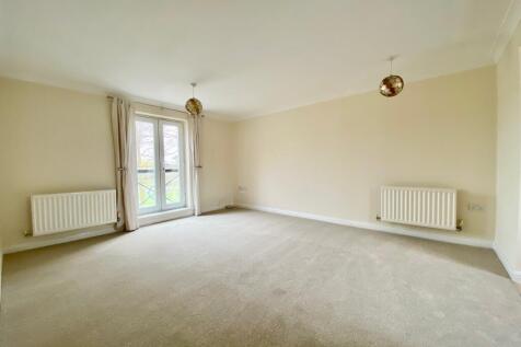 Eagle Way, Hampton Centre, Peterborough photo 4
