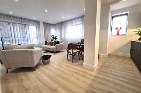 Peach Street, Wokingham, Berkshire, RG40 photo 3